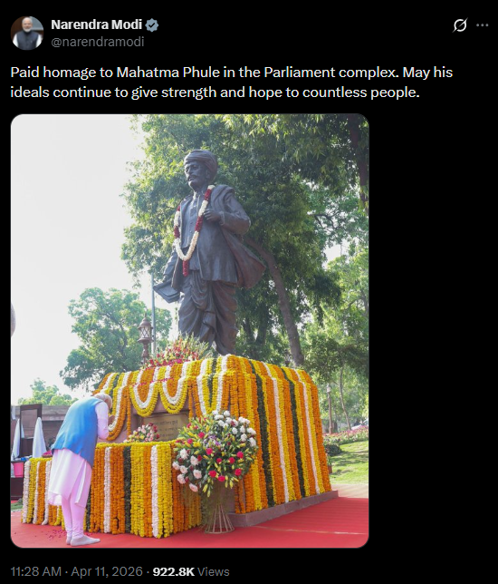 PM Modi pays tribute at Mahatma Phule statue