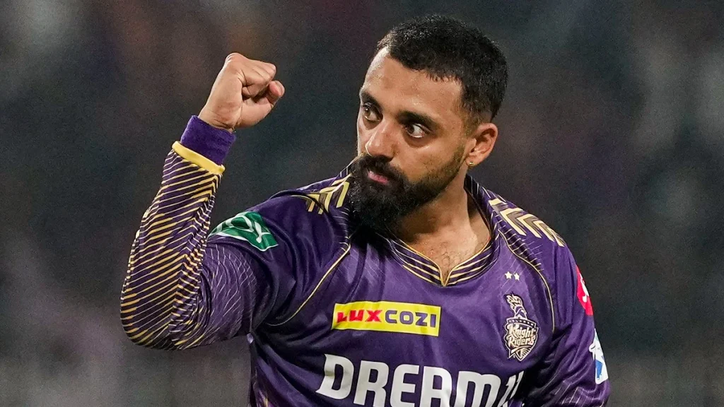 Varun Chakravarthy, KKR bowler